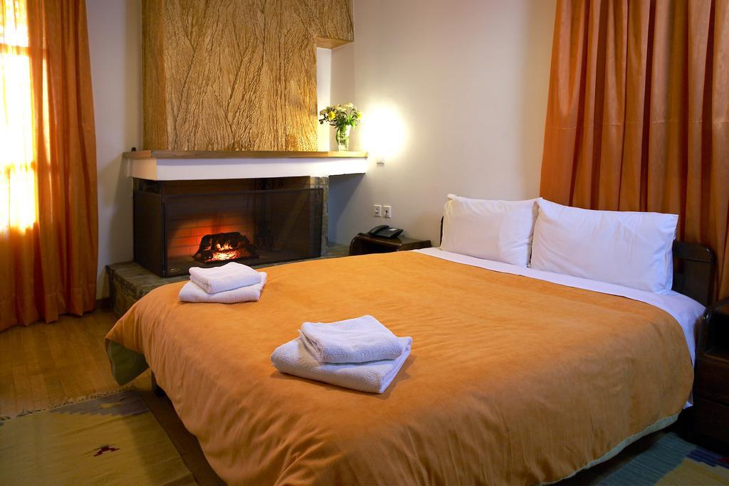 Hotel Semeli Goura Esterno foto